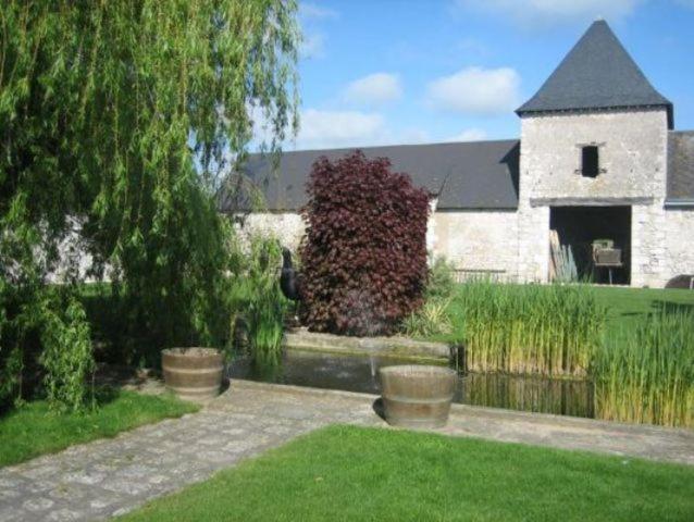 Hotel La Ferme Des 3 Maillets Avaray Exterior foto