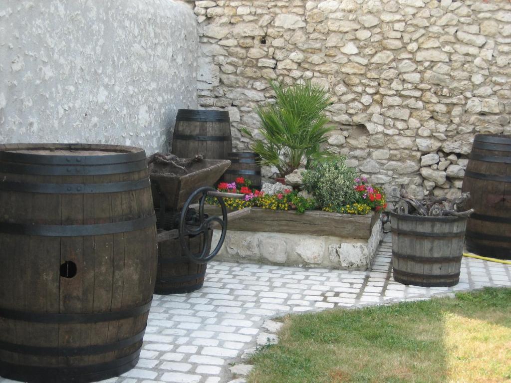 Hotel La Ferme Des 3 Maillets Avaray Exterior foto